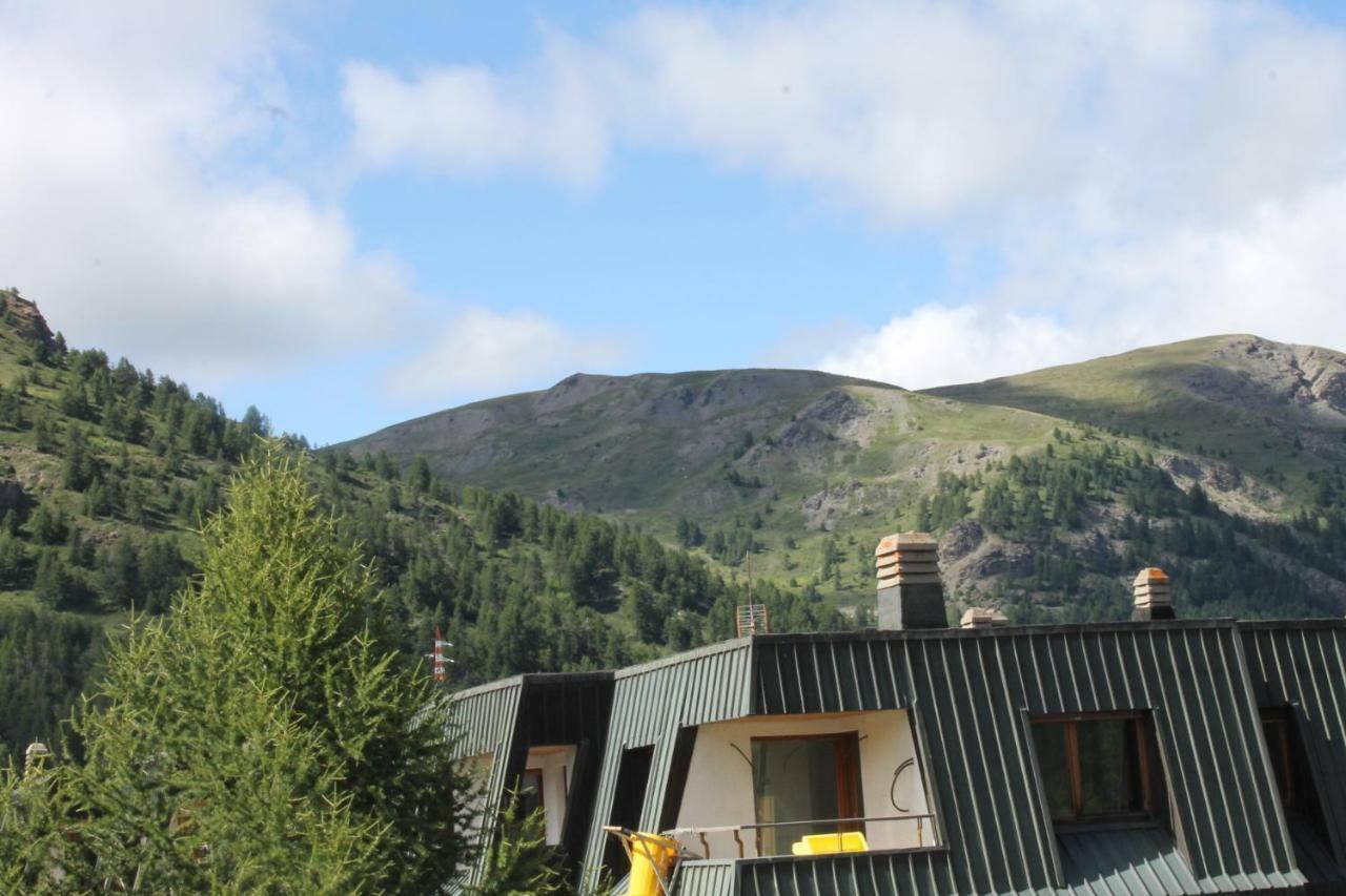 Relax Holiday Сестриере Экстерьер фото